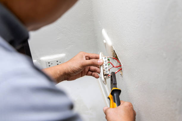 Best Electrical Repair Services  in Centerville, UT